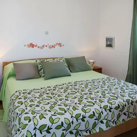 Culic-2 By Interhome