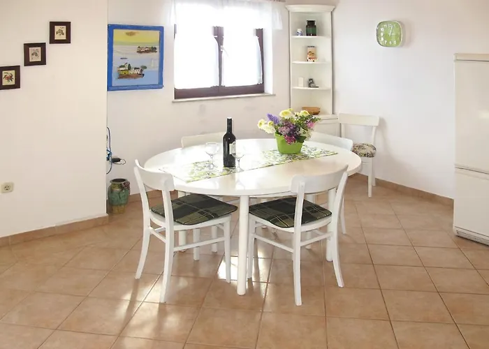 Culic-2 By Interhome Appartement