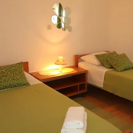 Culic-2 By Interhome Apartmán *